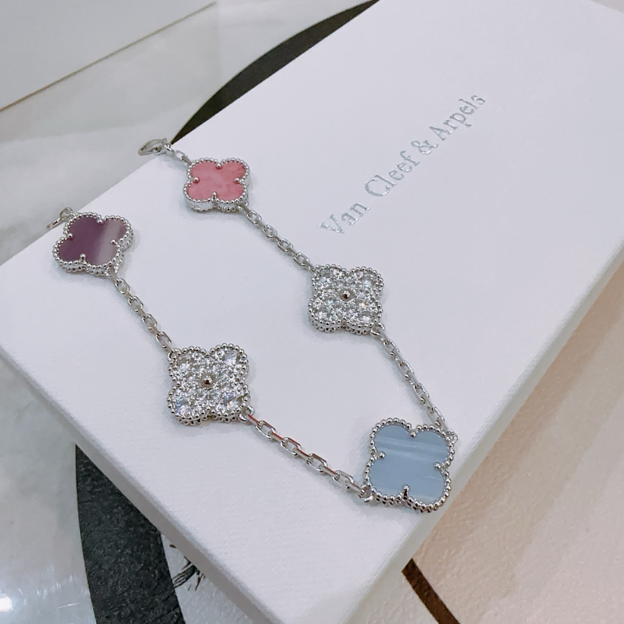 Van Cleef & Arpels Alhambra Bracelet